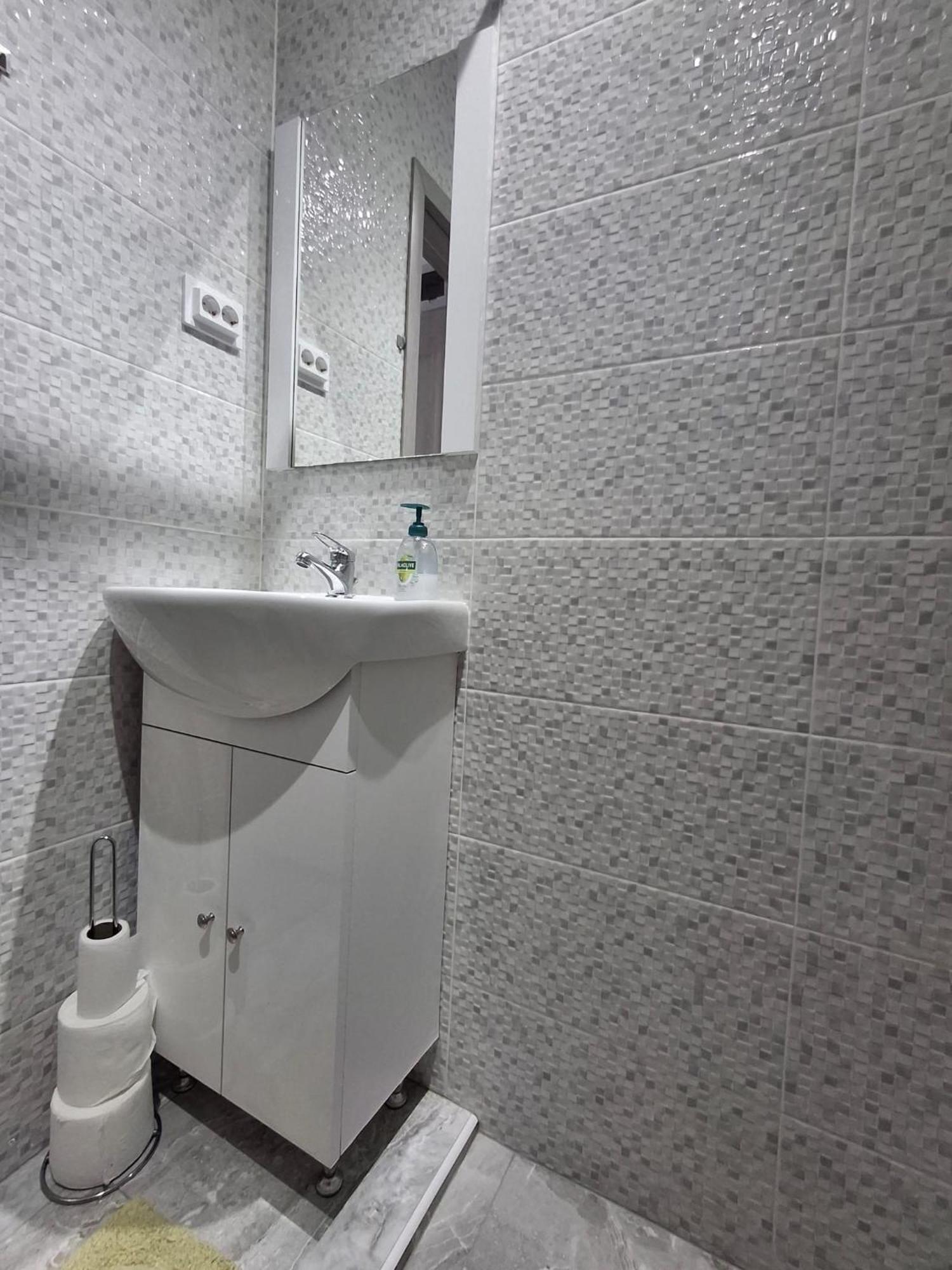 Anna Home Râmnicu Vâlcea Εξωτερικό φωτογραφία